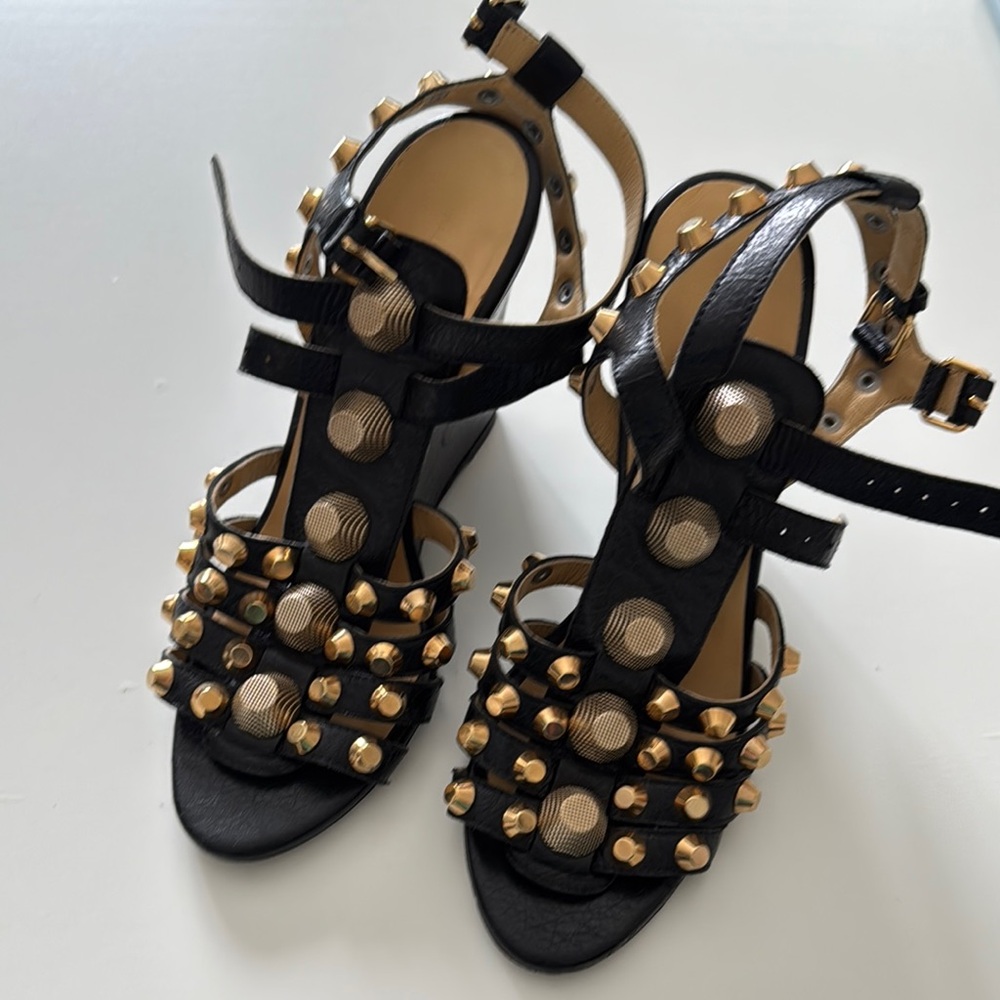 Balenciaga Black Sandals with Sleek Design